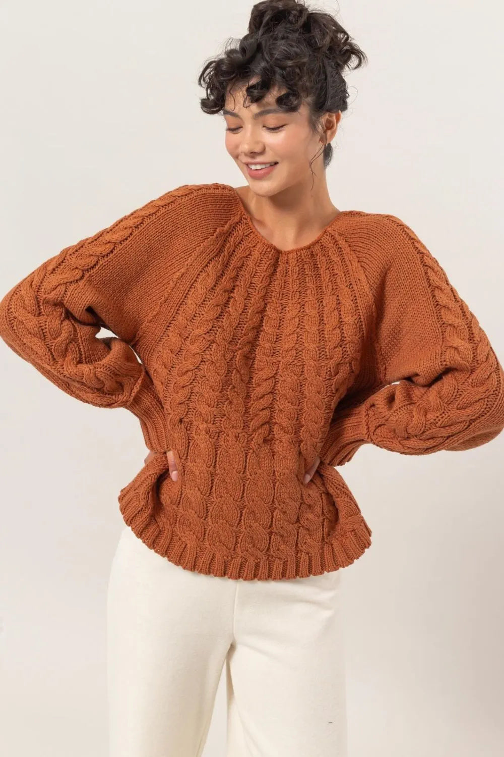 Pull à col rond en maille torsadée à manches raglan Hyfve