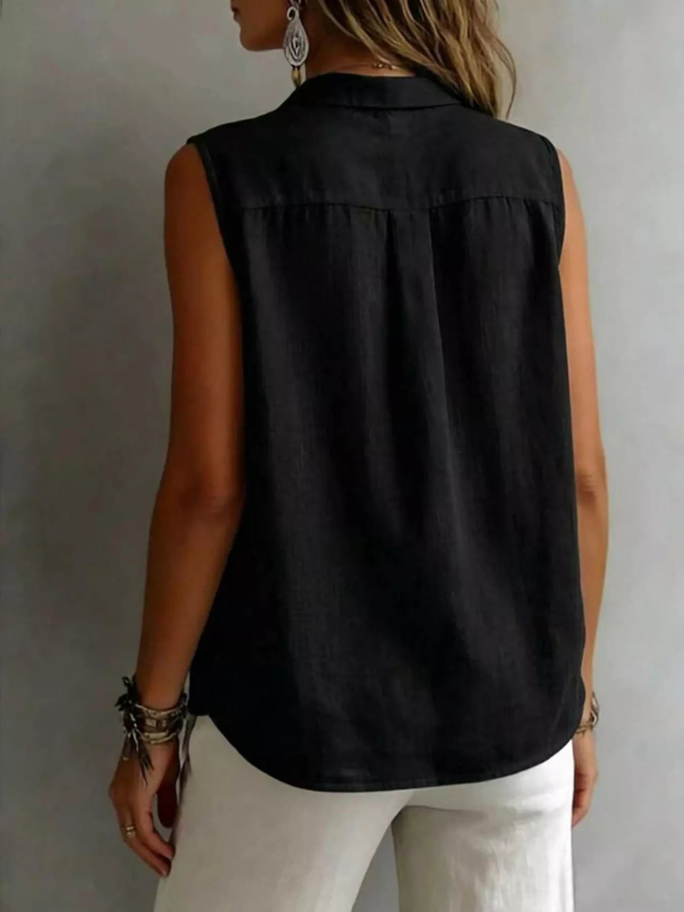 Shop Sleeveless Button-Down Shirt - Women's Fashion | Akatonbo