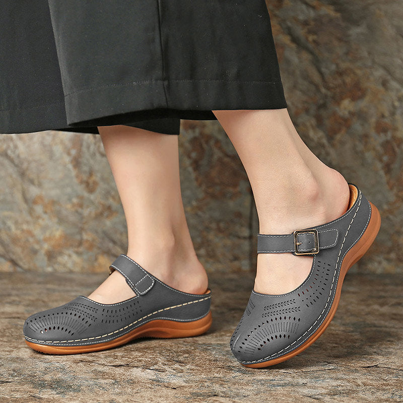 Lightweight non-slip sandals