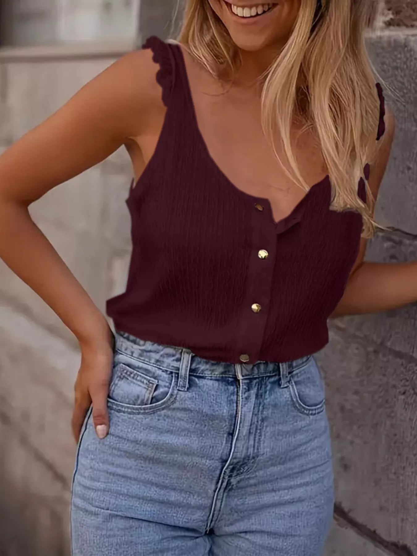 Shop Textured Button-Up Tank - Women's Fashion | Akatonbo