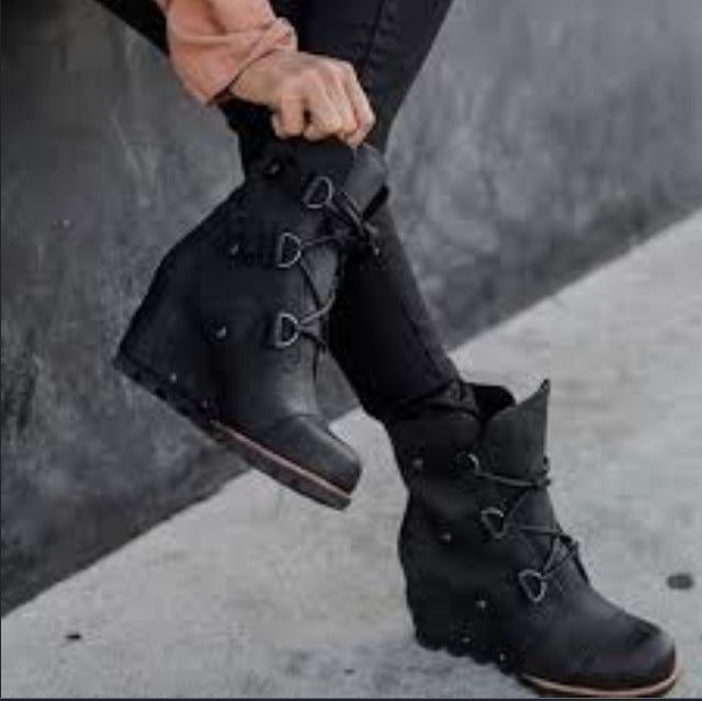 Women Color Matching Lace Up Martin Boots