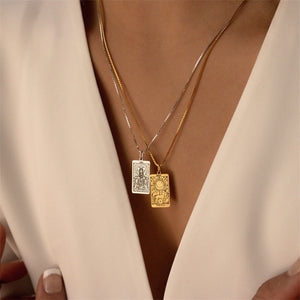 Pendant With Exquisite Square Tarot Pattern Necklace