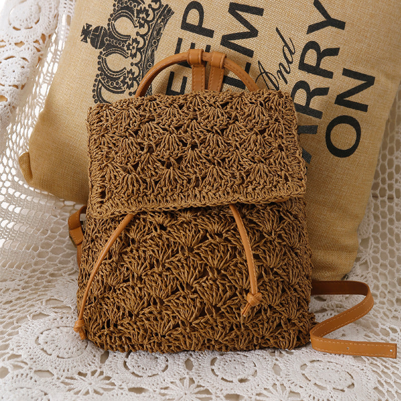 Beach holiday straw bag