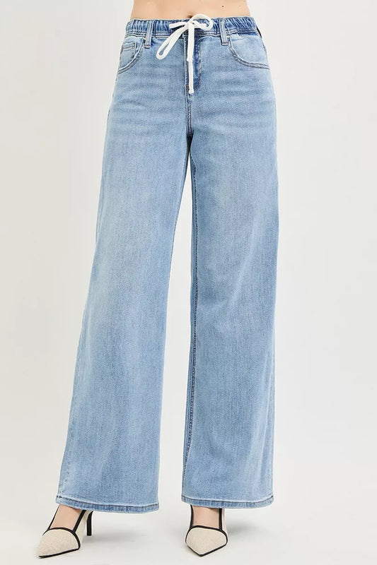 Shop RISEN Elastic Band Slouchy Wide Jeans with Drawstring - Women's Fashion | Akatonbo