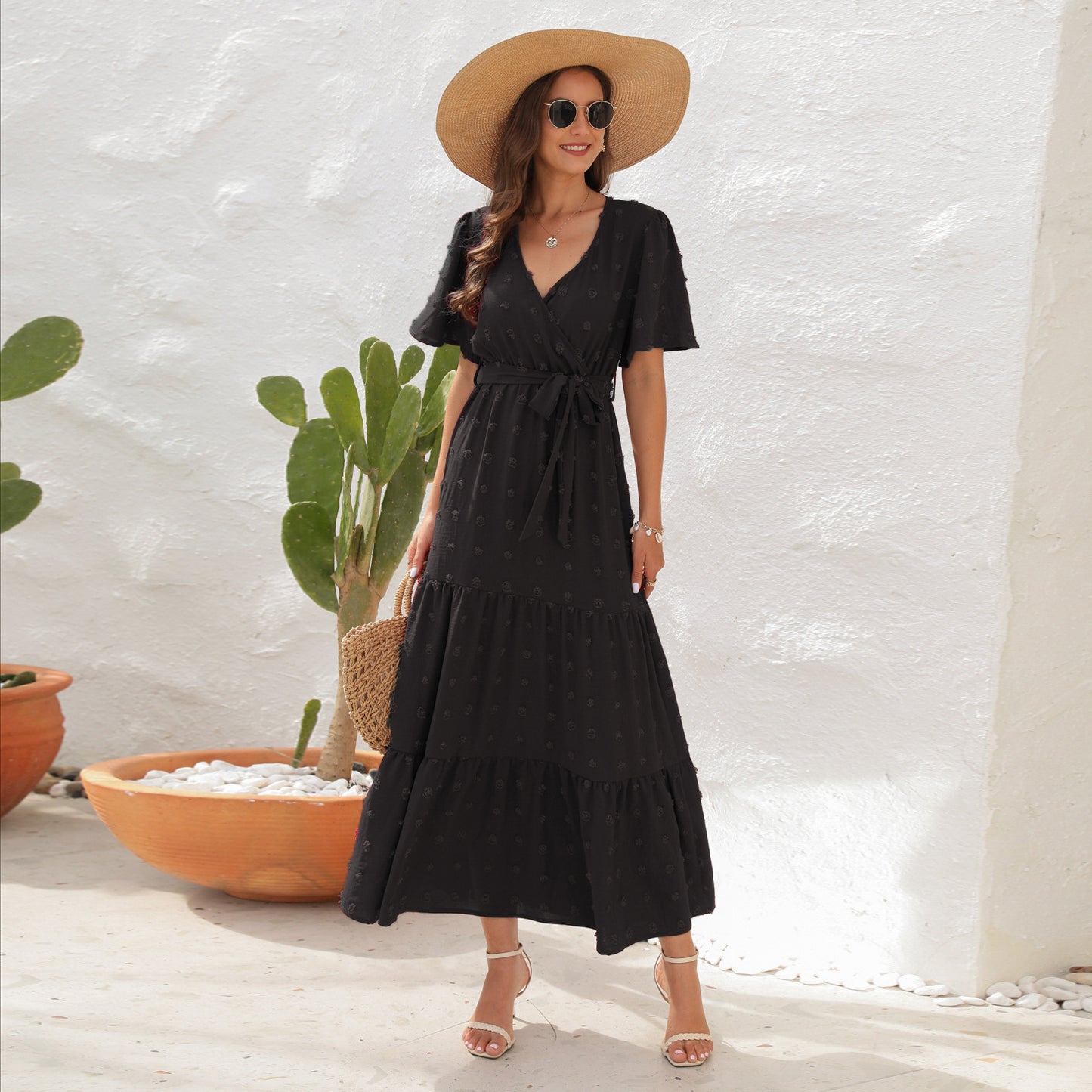 Robe longue d'été à col en V et manches courtes, mode, avec pompons en fourrure et taille haute nouée