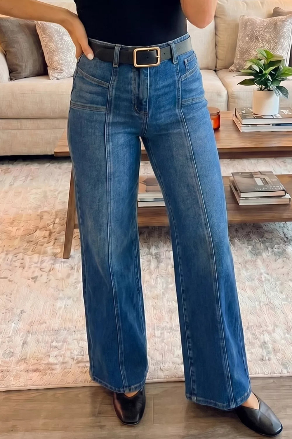 Shop Seam Detail Shift Jeans - Women's Fashion | Akatonbo