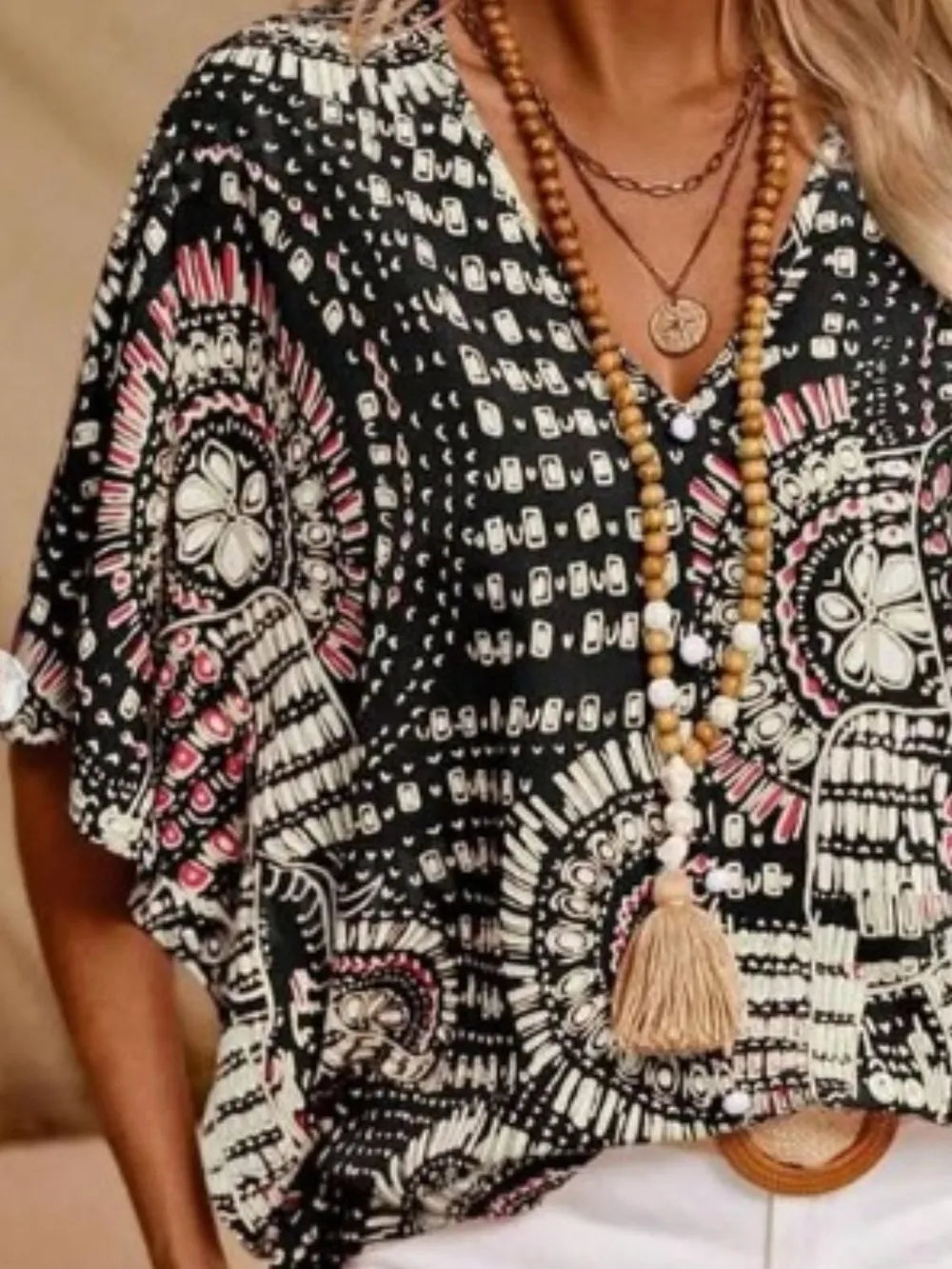 Shop Printed V-Neck Half Sleeve Top - Women's Fashion | Akatonbo