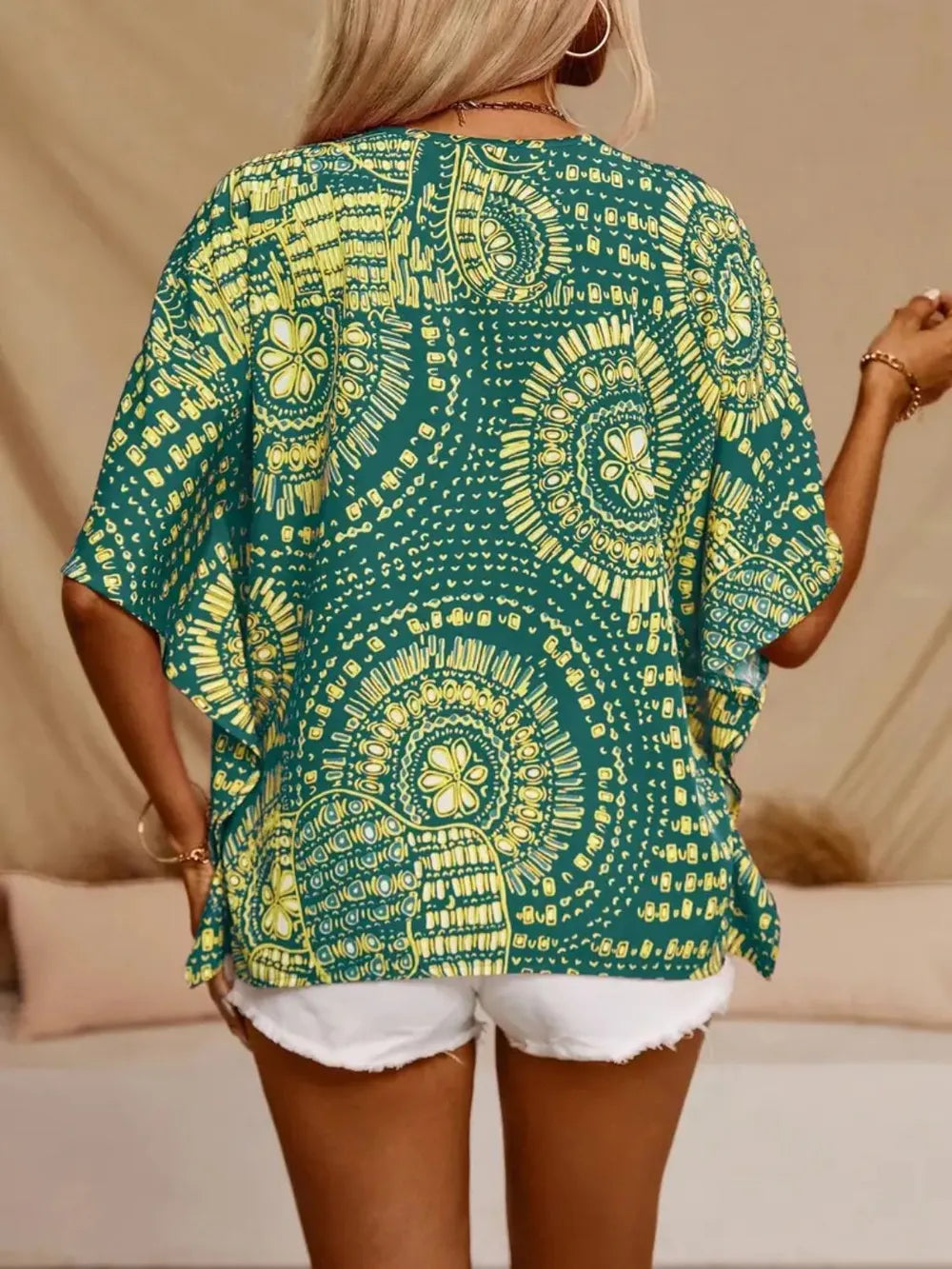 Shop Printed V-Neck Half Sleeve Top - Women's Fashion | Akatonbo