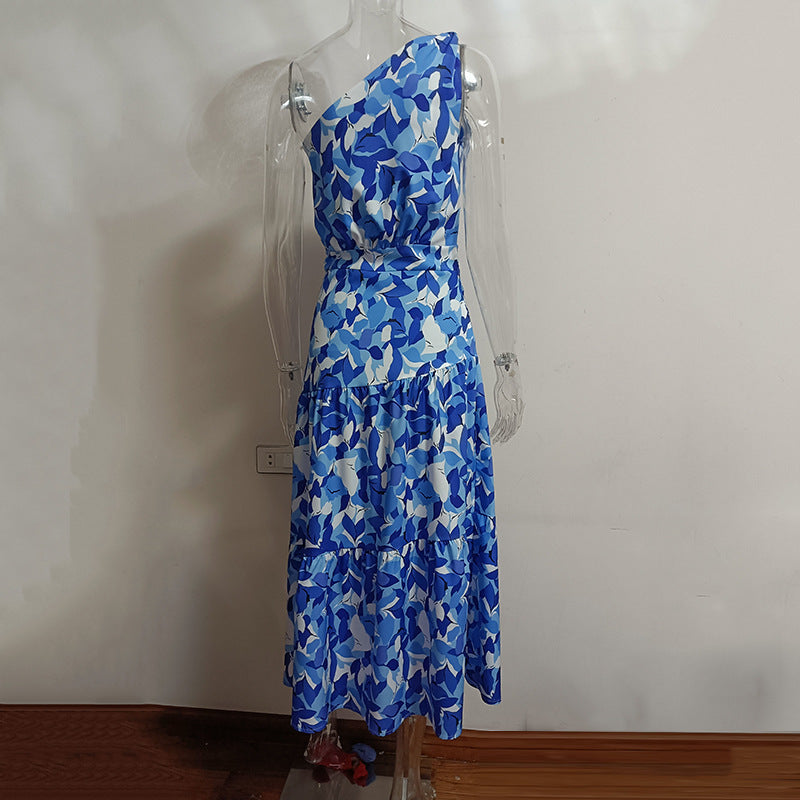 Summer Sloping Shoulder Backless Dress