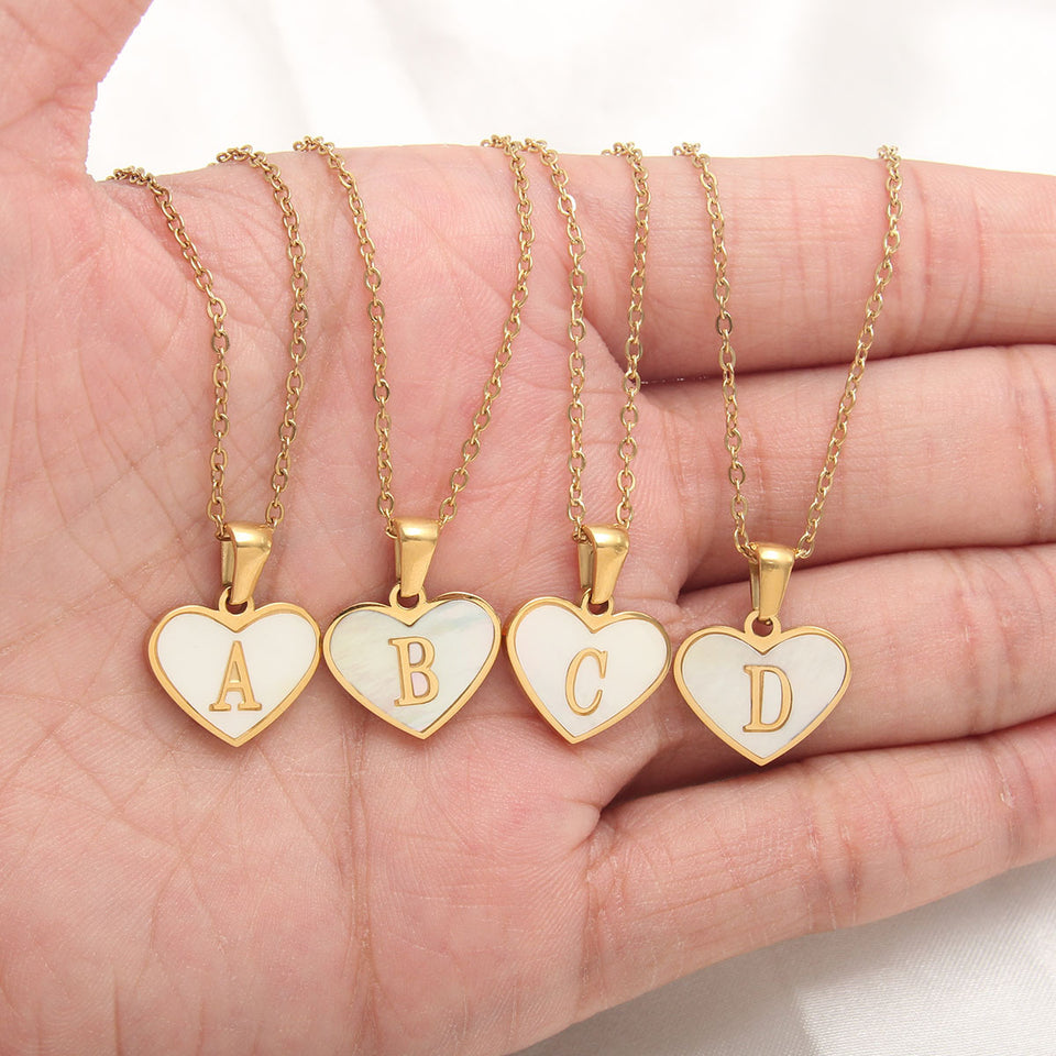 26 Letter Heart-shaped Necklace White Shell Love Clavicle Chain Fashion Personalized Necklace For Women Jewelry Valentine's Day