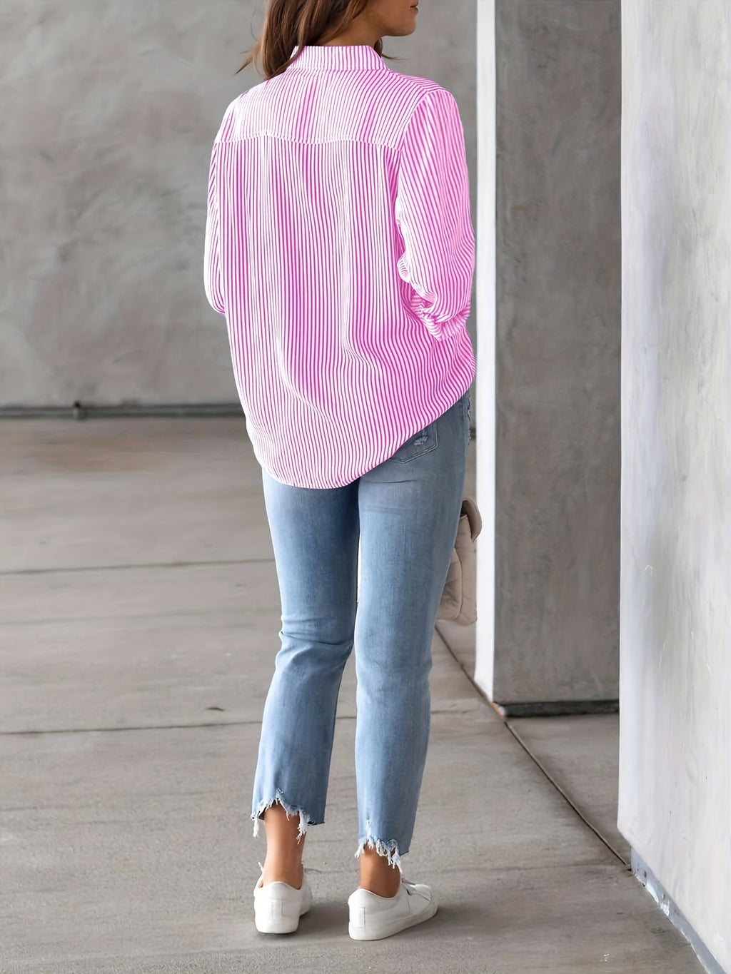 Classic Striped Casual, Business, Versatile Four Seasons Can Wear A Long-sleeved Shirt.