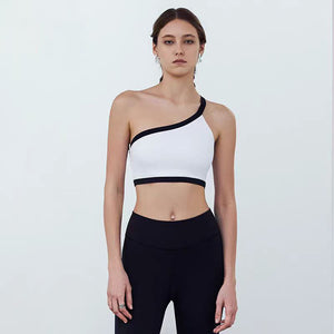 One-word Diagonal Shoulder Design Yoga Set