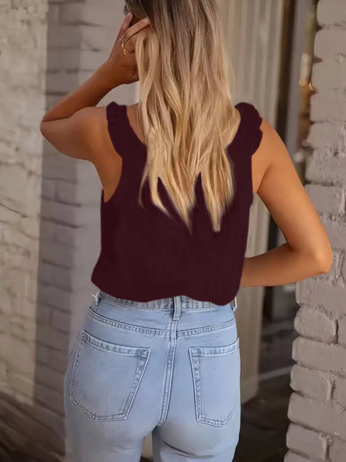 Shop Textured Button-Up Tank - Women's Fashion | Akatonbo