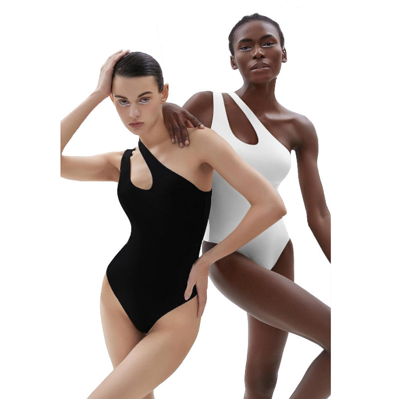 Sleeveless One-shoulder Jumpsuit