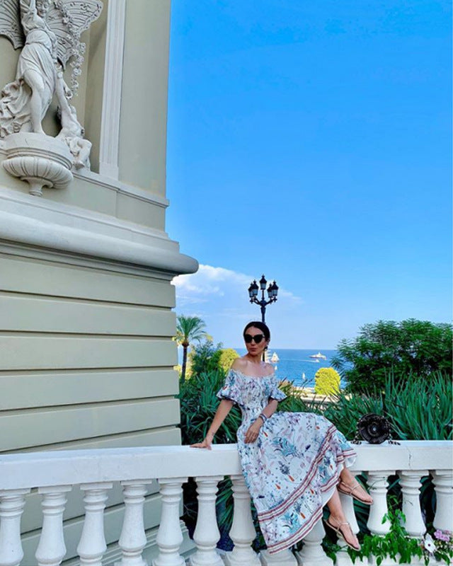 One-Line Neck Fitted Dress Printed Swing Skirt