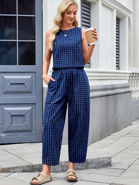Shop Plaid Sleeveless Top and Pants Set - Women's Fashion | Akatonbo
