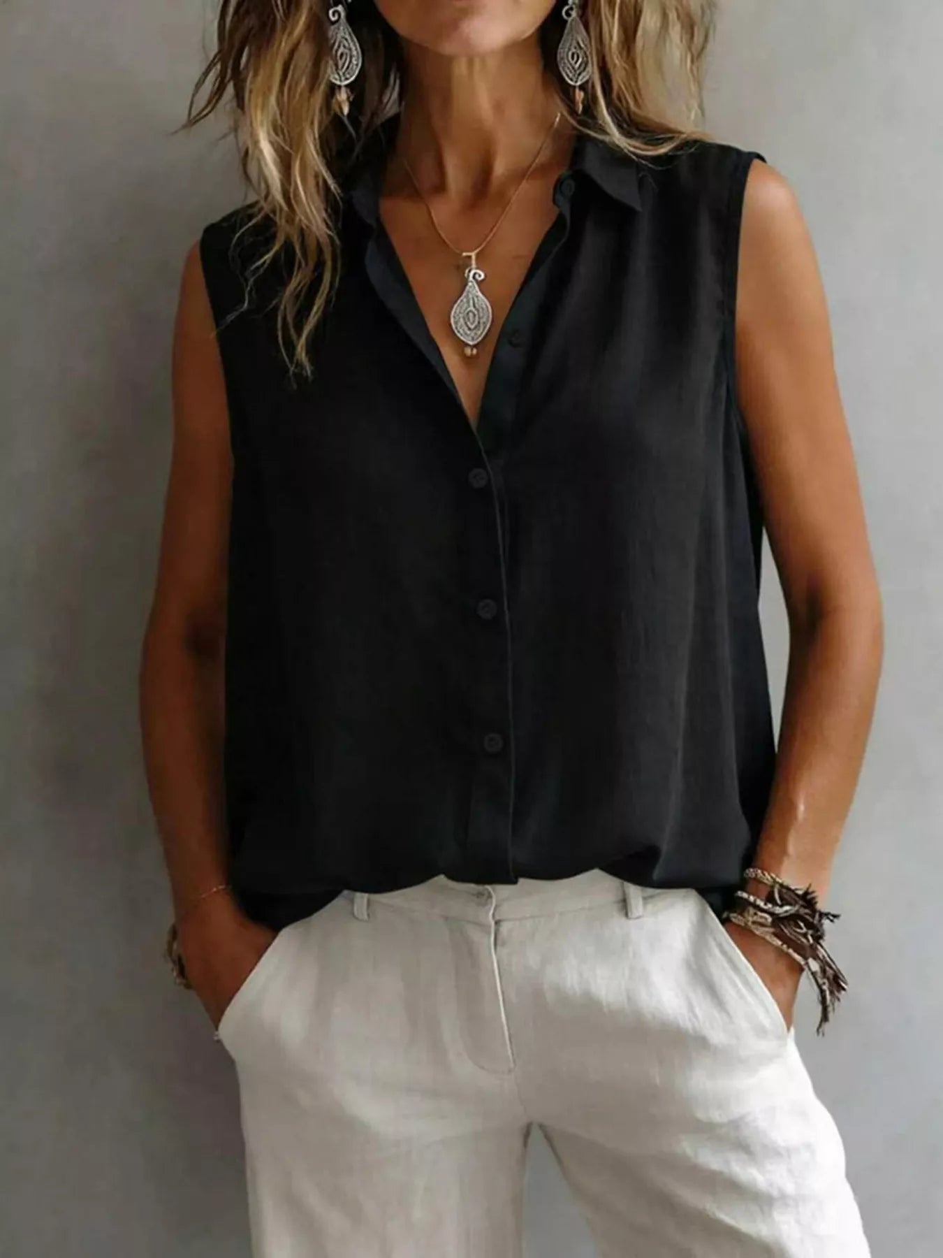 Shop Sleeveless Button-Down Shirt - Women's Fashion | Akatonbo