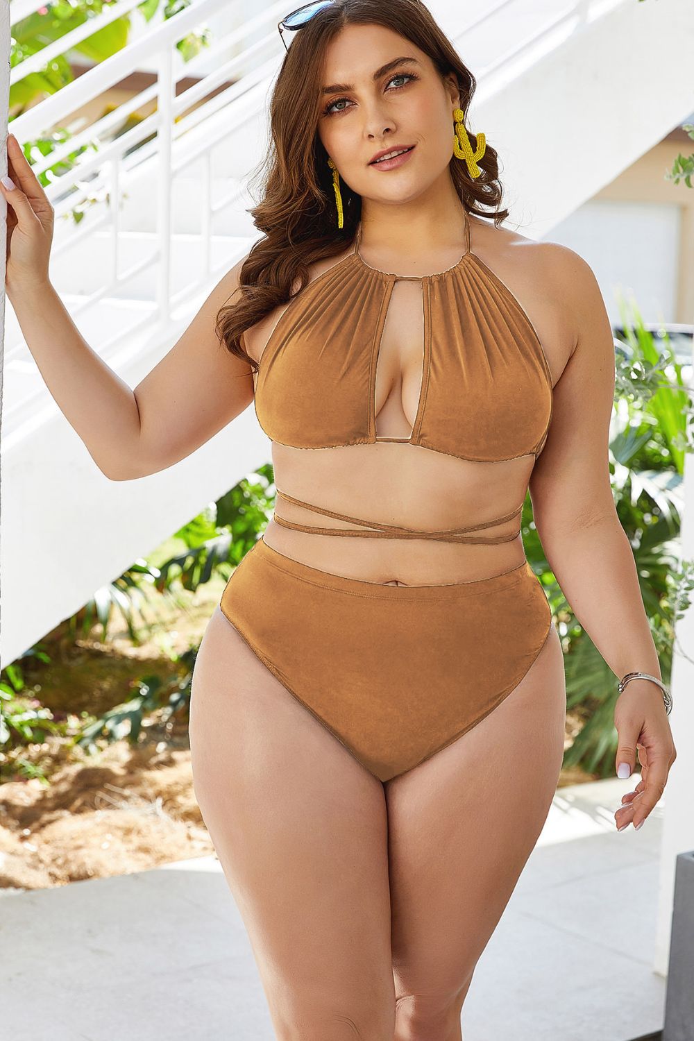 Shop Plus Size Cutout Tied Backless Bikini Set - Women's Fashion | Akatonbo